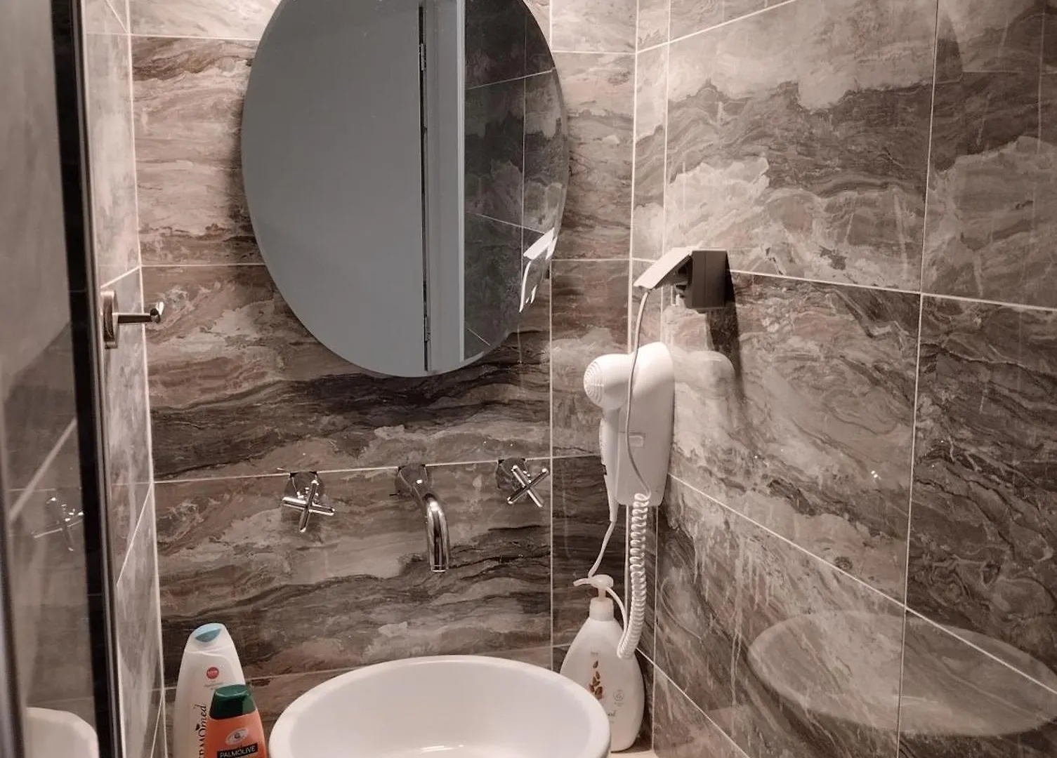 Pansea 10 Exclusive Suites Thessaloníki Lägenhet